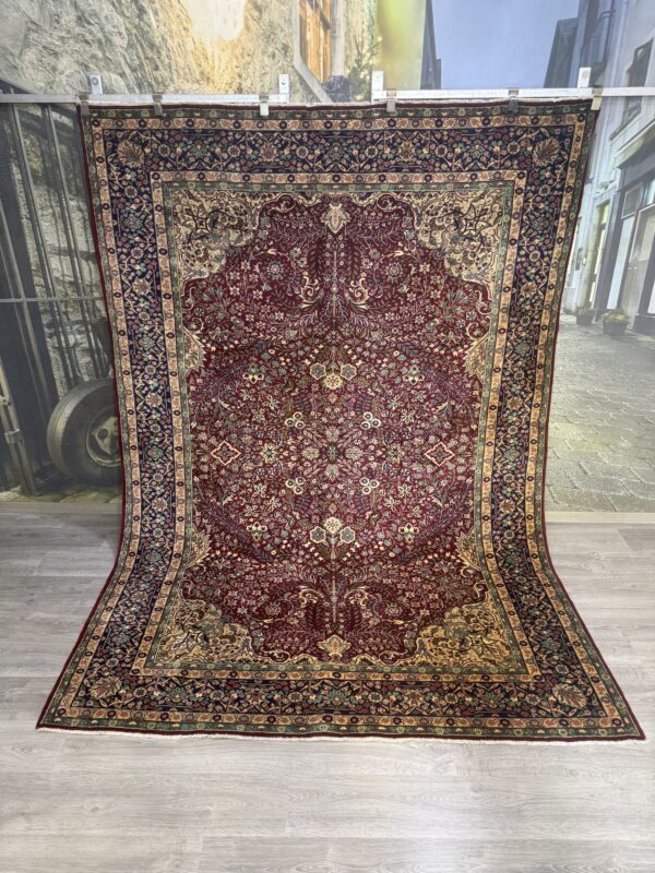 204 x 393 El Dokuma Ladik Halısı