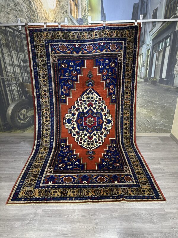 180x311 Taşpınar Halısı