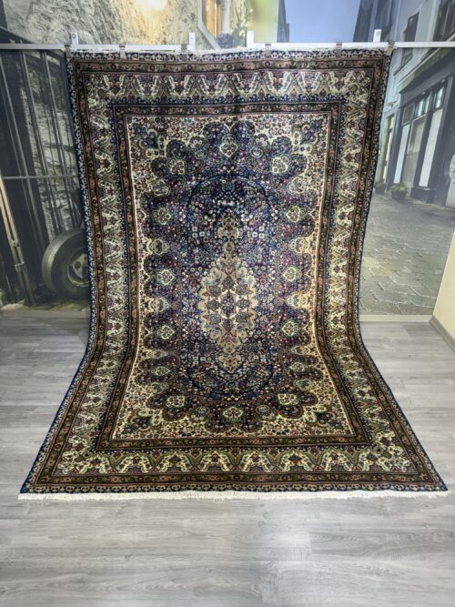 207 x 297  Ladik El Dokuma Halısı