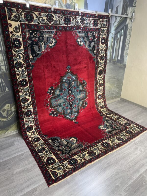 196 x 290 Işıklar Halısı